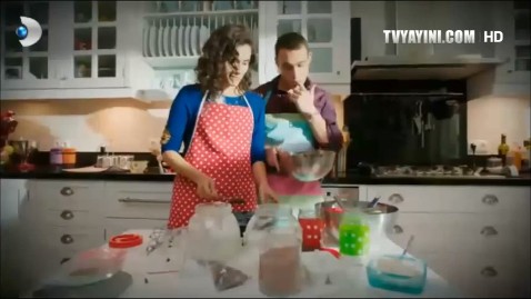 Kerem Bürsin Fotoğrafı