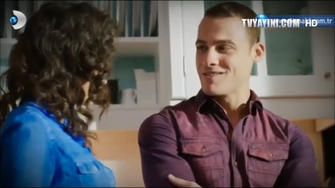 Kerem Bürsin Fotoğrafı