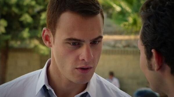 Kerem Bürsin Fotoğrafı