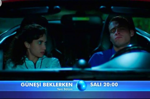 Kerem Bürsin Fotoğrafı