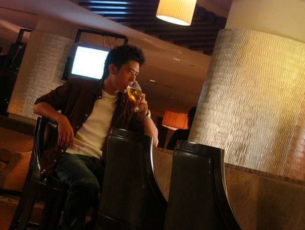 George Hu Fotoğrafı