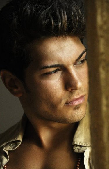 Çağatay Ulusoy Fotoğrafı