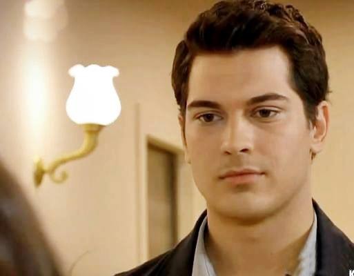 Çağatay Ulusoy Fotoğrafı