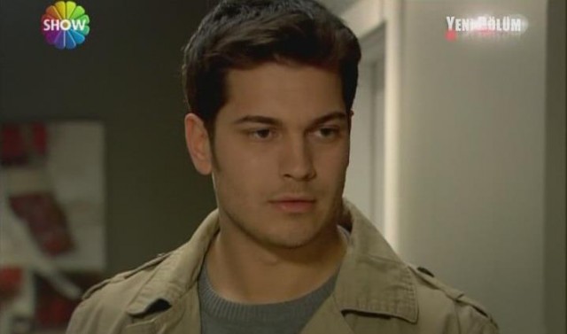 Çağatay Ulusoy Fotoğrafları 613