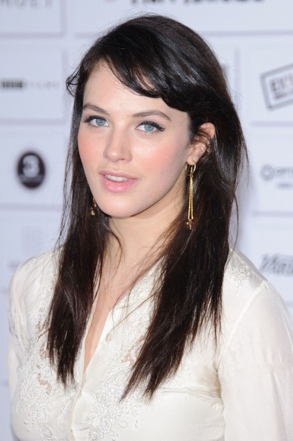 Jessica Brown-Findlay Fotoğrafları 43