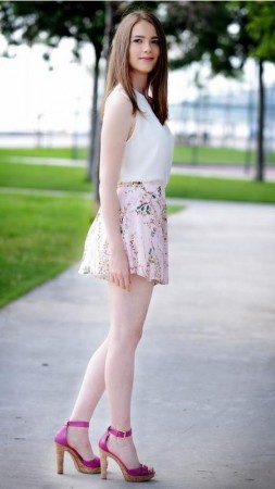 Ece Çeşmioğlu Fotoğrafı