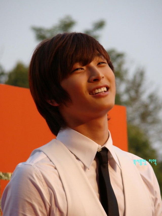 Jinwoon Fotoğrafları 4