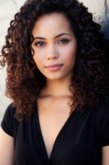 Madeleine Mantock Fotoğrafı