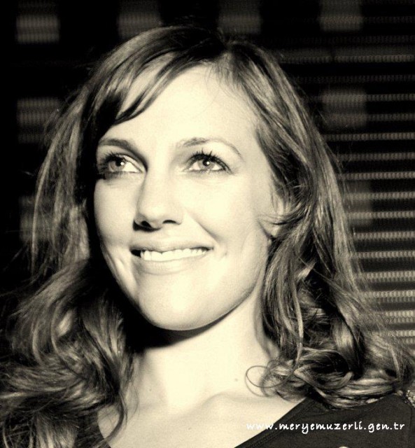 Meryem Uzerli Fotoğrafı