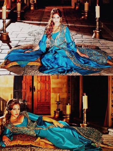 Meryem Uzerli Fotoğrafı