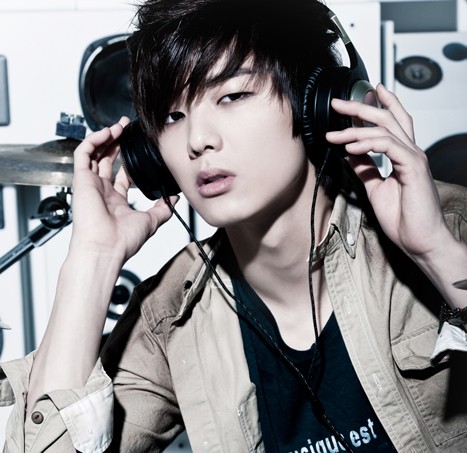 Kang Min-hyuk Fotoğrafı