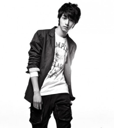 Kang Min-hyuk Fotoğrafı