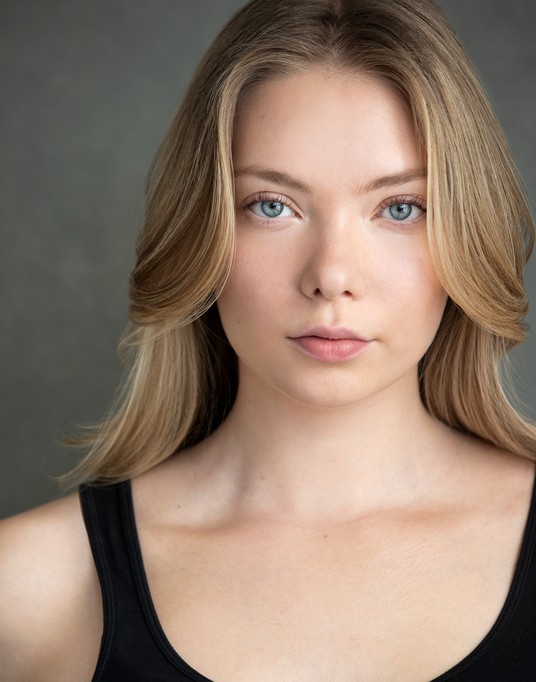 Emilia McCarthy Fotoğrafı