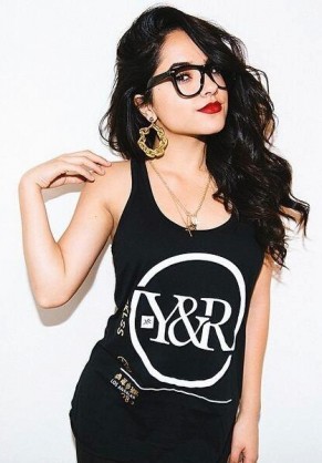 Becky G. Fotoğrafı
