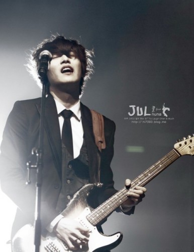 Lee Jong-hyun Fotoğrafı
