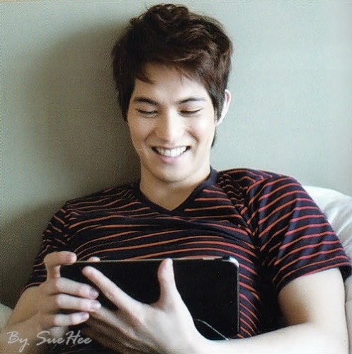 Lee Jong-hyun Fotoğrafı