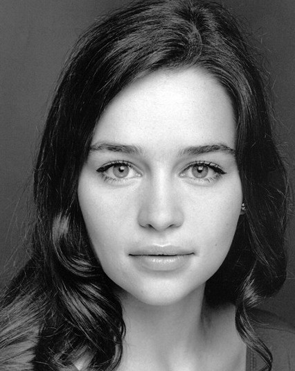 Emilia Clarke Fotoğrafı