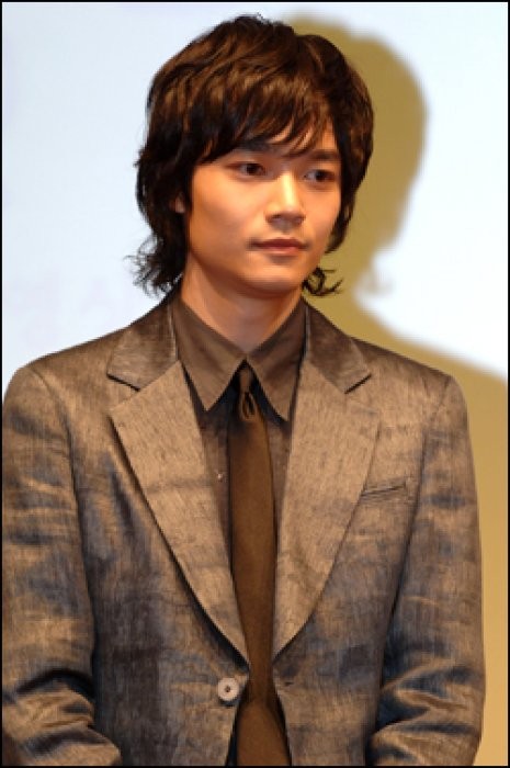 Do Young Suh Fotoğrafı