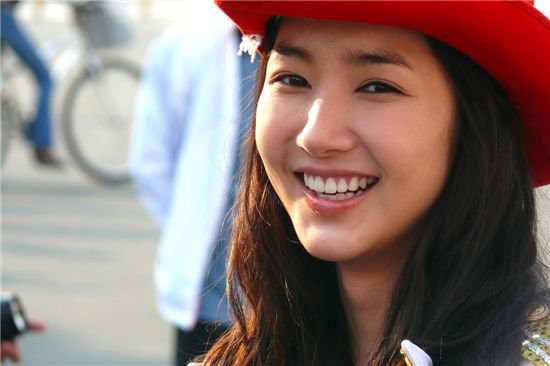 Park Min-young Fotoğrafı