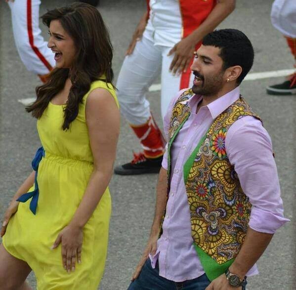 Aditya Roy Kapoor Fotoğrafı