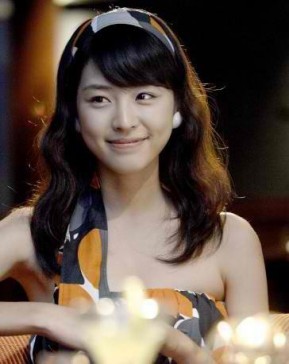 Lee Yeon-Hee Fotoğrafı