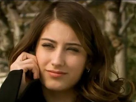 Hazal Kaya Fotoğrafları 502