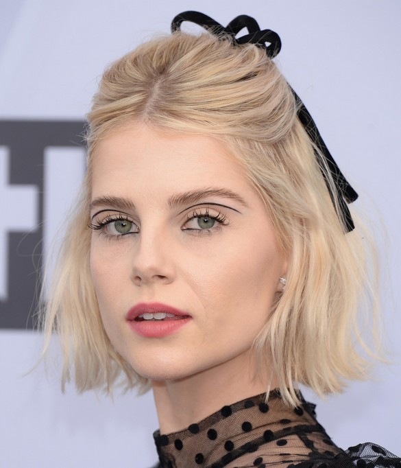 Lucy Boynton Fotoğrafı