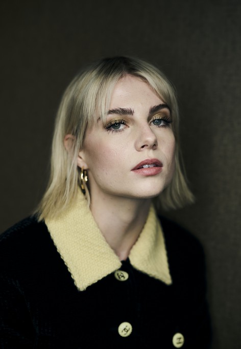 Lucy Boynton Fotoğrafı
