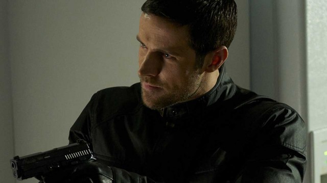 Dylan Bruce Fotoğrafı