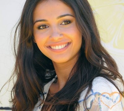 Naomi Scott Fotoğrafı