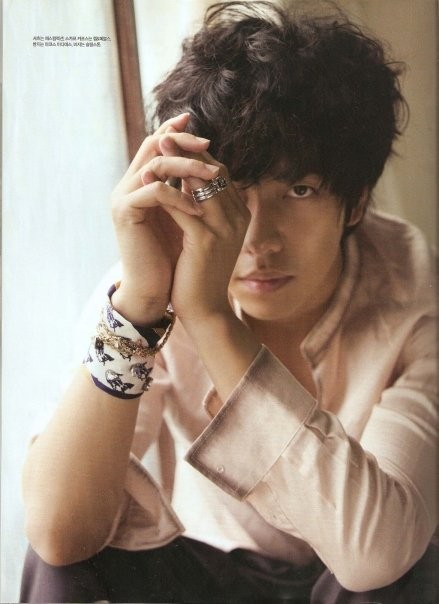 Lee Seung-gi Fotoğrafı