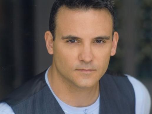 Robert G. Beck Fotoğrafı