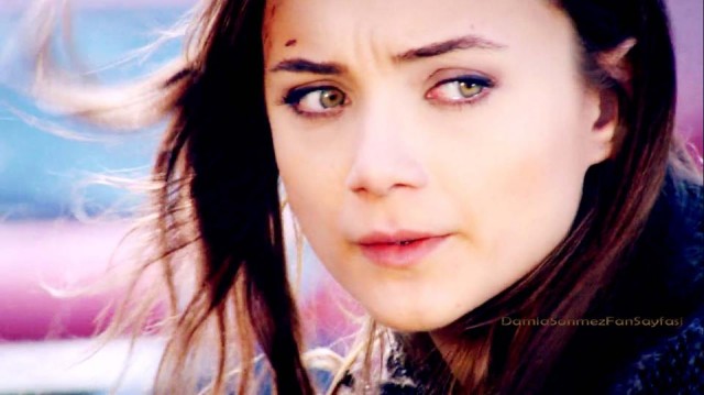 Damla Sönmez Fotoğrafı