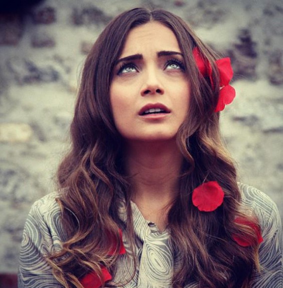 Damla Sönmez Fotoğrafı