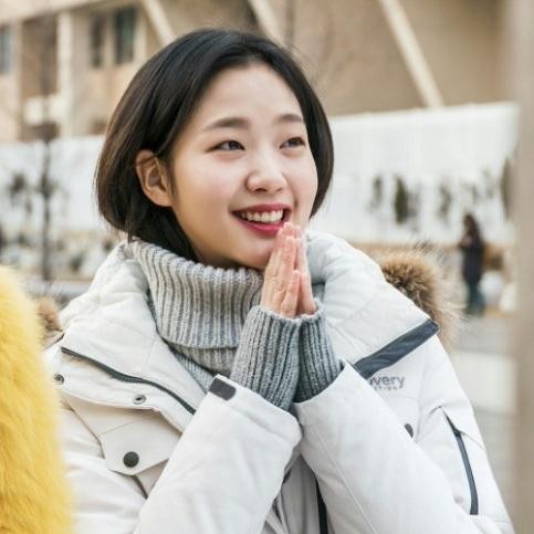 Kim Go-eun Fotoğrafları 38