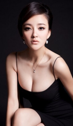 Yuxin Liu Fotoğrafları 3