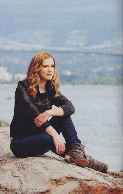 Sara Canning Fotoğrafı