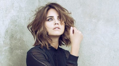 Jenna Coleman Fotoğrafı