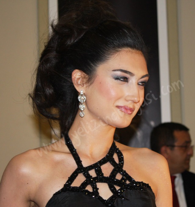 Şebnem Azade Fotoğrafı