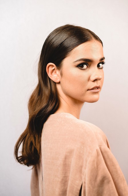 Maia Mitchell Fotoğrafı