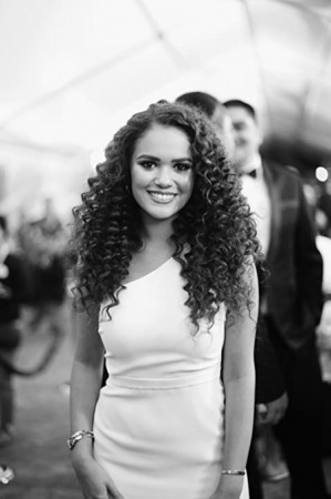 Madison Pettis Fotoğrafları 32