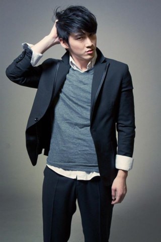 Jung Dong-hyun Fotoğrafı