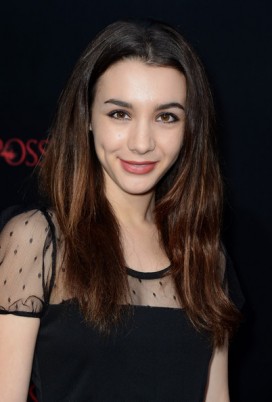 Hannah Marks Fotoğrafları 34