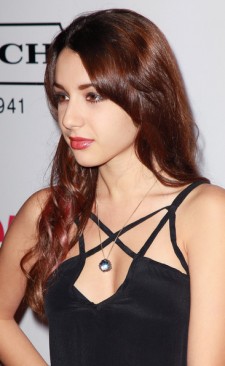 Hannah Marks Fotoğrafları 7