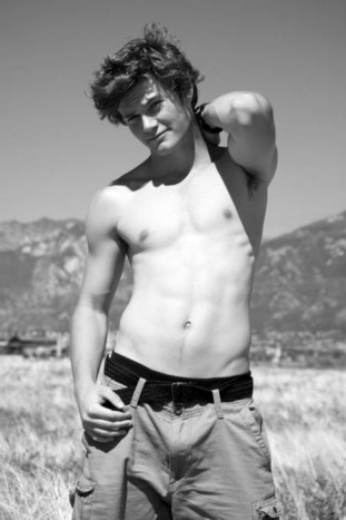 James Gaisford Fotoğrafı