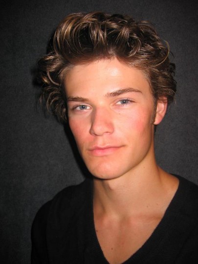 James Gaisford Fotoğrafları 9