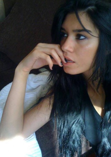 Burcu Kıratlı Fotoğrafı