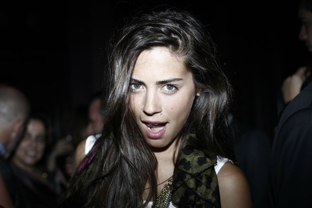 Lorenza Izzo Fotoğrafları 5