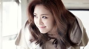 Lee Yeon-Hee Fotoğrafı