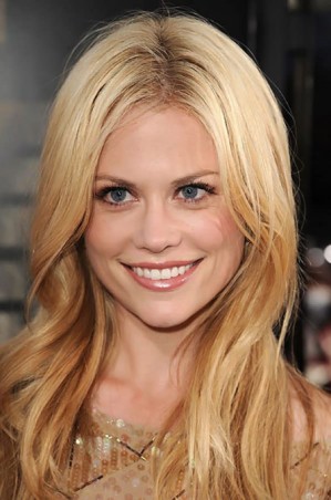 Claire Coffee Fotoğrafları 26